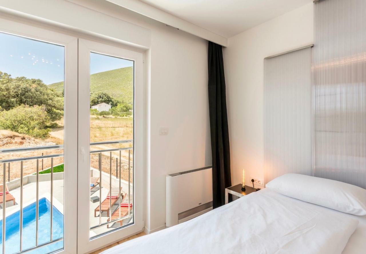 Villa Mila Kastela Кастель-Нови Экстерьер фото